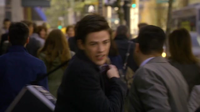 isaiDub.me - The Flash 2014 Season 01 Epi 09.mp4
